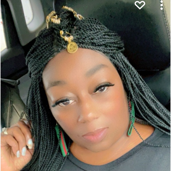 Meet your Posher, Shaon - Picture 2 of 9